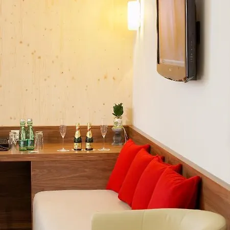 Hotel Mt 4*