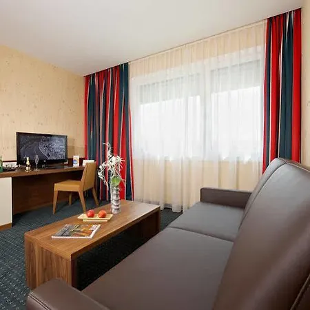 Mt Hotel